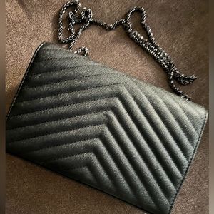 Black bag dupe in excellent pre-loved condition